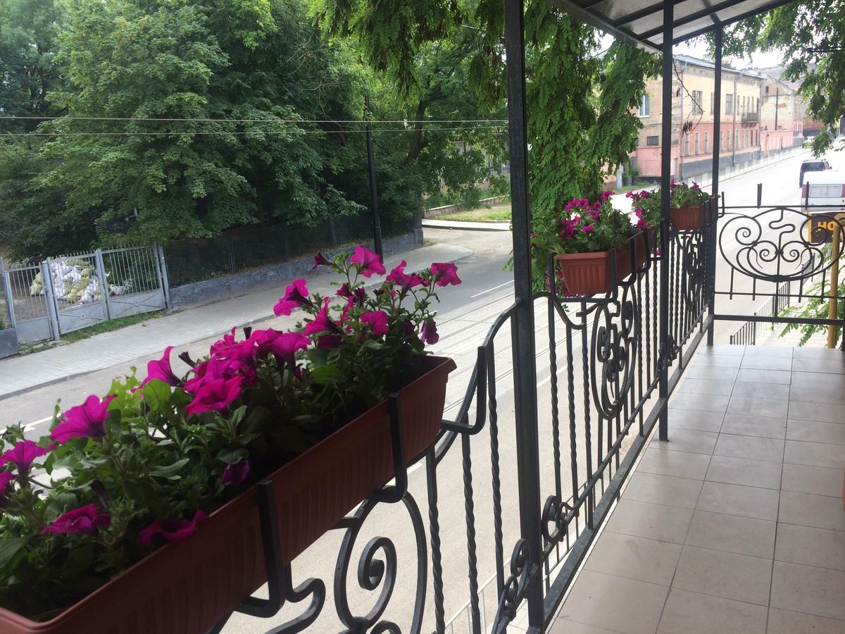 Hotel Travel Lviv Buitenkant foto